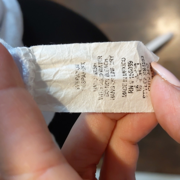 Dirtee Laundry tie front tank top - Picture 6 of 7